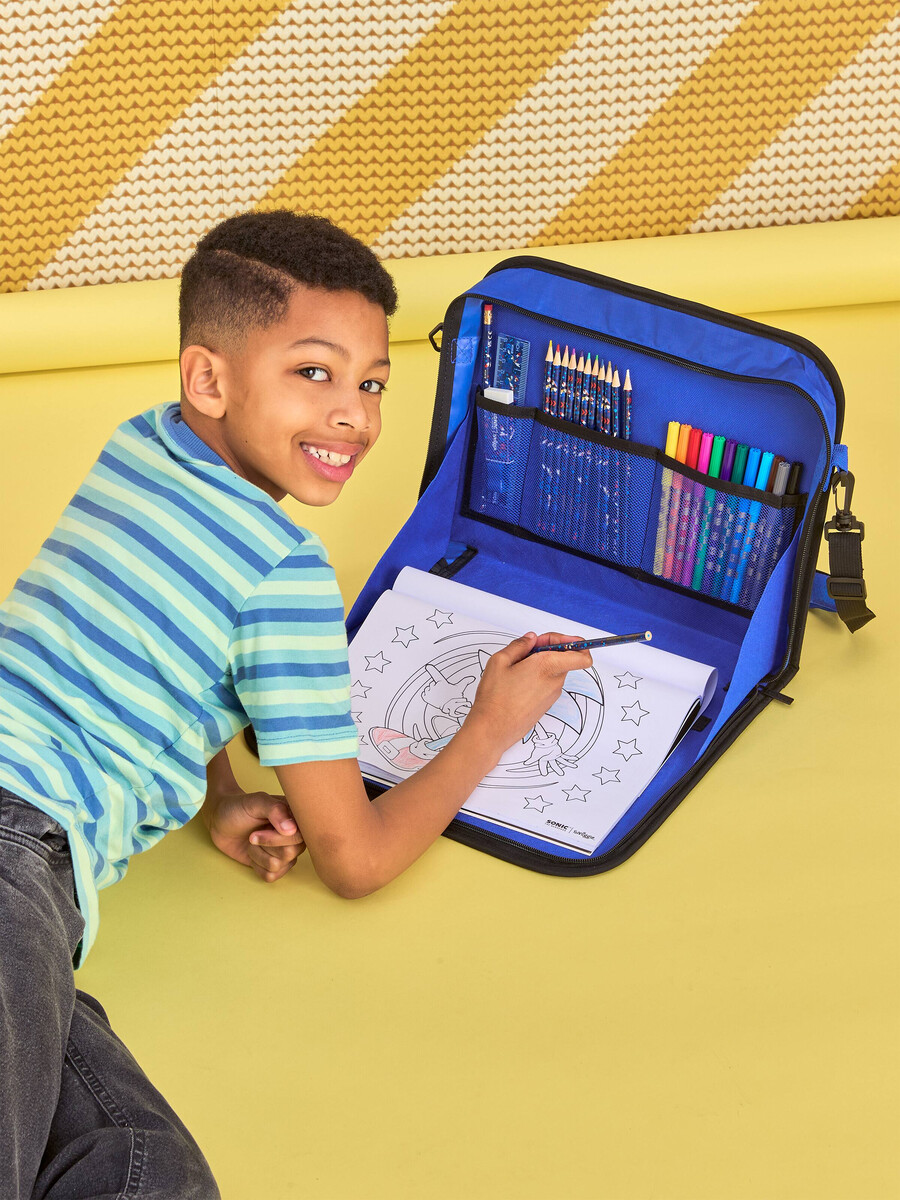 sonic the hedgehog on-the-go colouring studio
