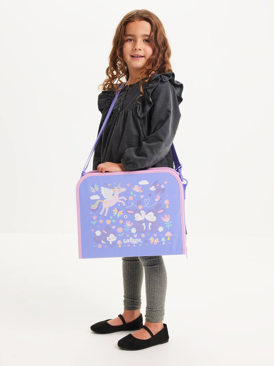 adventure on-the-go colouring studio